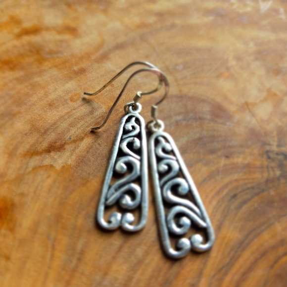Silver earrings - Picture 2 of 4